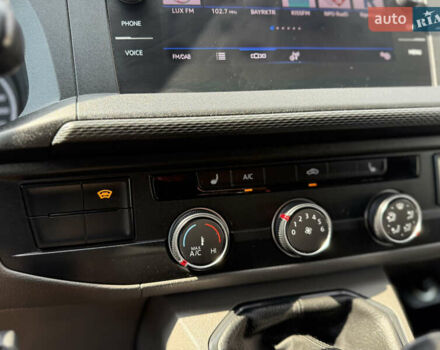 Белый Фольксваген Transporter, объемом двигателя 2 л и пробегом 194 тыс. км за 26350 $, фото 67 на Automoto.ua