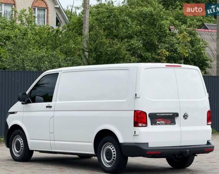 Білий Фольксваген Transporter, об'ємом двигуна 2 л та пробігом 176 тис. км за 23499 $, фото 5 на Automoto.ua