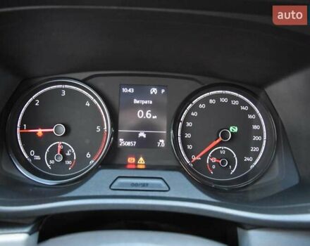 Белый Фольксваген Transporter, объемом двигателя 1.97 л и пробегом 250 тыс. км за 34950 $, фото 54 на Automoto.ua