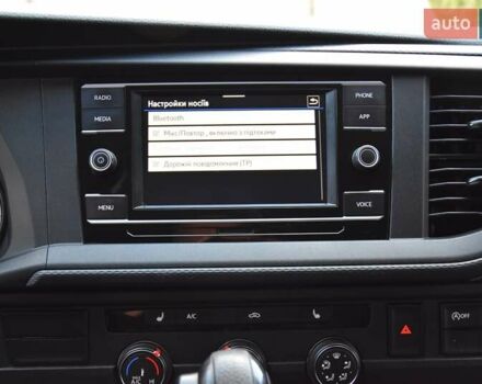 Белый Фольксваген Transporter, объемом двигателя 1.97 л и пробегом 250 тыс. км за 34950 $, фото 62 на Automoto.ua