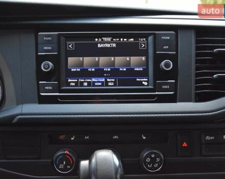 Белый Фольксваген Transporter, объемом двигателя 1.97 л и пробегом 250 тыс. км за 34950 $, фото 63 на Automoto.ua