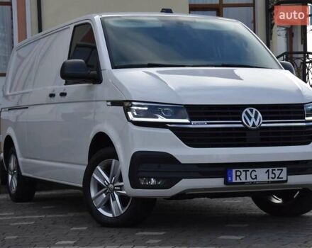 Белый Фольксваген Transporter, объемом двигателя 1.97 л и пробегом 250 тыс. км за 34950 $, фото 3 на Automoto.ua