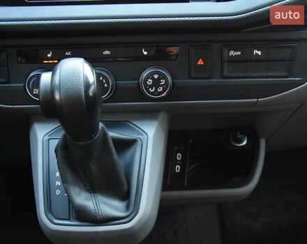 Белый Фольксваген Transporter, объемом двигателя 1.97 л и пробегом 250 тыс. км за 34950 $, фото 43 на Automoto.ua