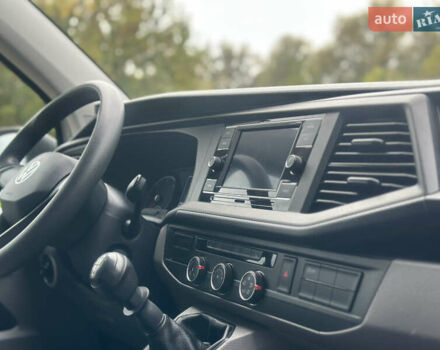 Білий Фольксваген Transporter, об'ємом двигуна 2 л та пробігом 112 тис. км за 25500 $, фото 52 на Automoto.ua