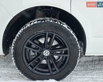 Білий Фольксваген Transporter, об'ємом двигуна 2 л та пробігом 74 тис. км за 32550 $, фото 44 на Automoto.ua