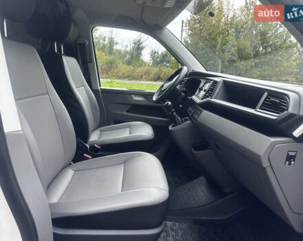 Білий Фольксваген Transporter, об'ємом двигуна 2 л та пробігом 112 тис. км за 25500 $, фото 49 на Automoto.ua