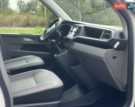 Білий Фольксваген Transporter, об'ємом двигуна 2 л та пробігом 112 тис. км за 25500 $, фото 44 на Automoto.ua