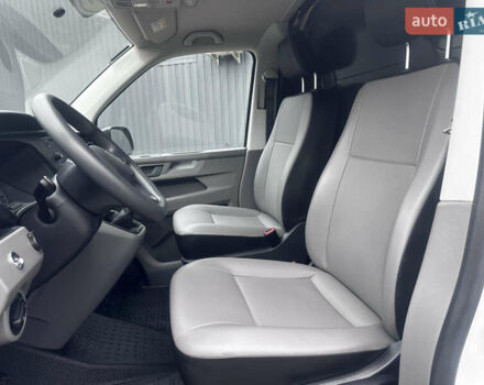 Білий Фольксваген Transporter, об'ємом двигуна 2 л та пробігом 112 тис. км за 25500 $, фото 47 на Automoto.ua