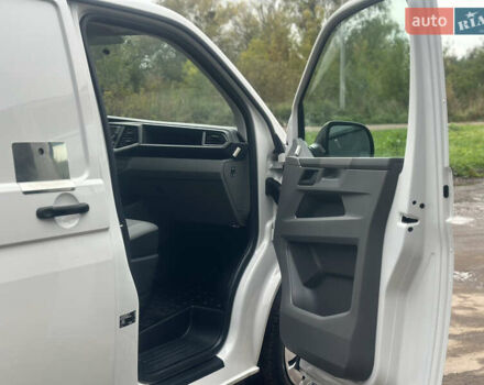Білий Фольксваген Transporter, об'ємом двигуна 2 л та пробігом 112 тис. км за 25500 $, фото 59 на Automoto.ua