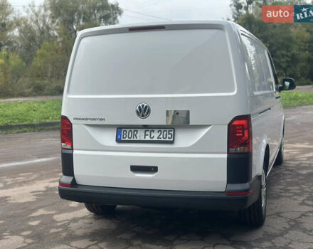 Білий Фольксваген Transporter, об'ємом двигуна 2 л та пробігом 112 тис. км за 25500 $, фото 33 на Automoto.ua