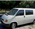 Белый Фольксваген Transporter, объемом двигателя 1.9 л и пробегом 400 тыс. км за 5000 $, фото 1 на Automoto.ua