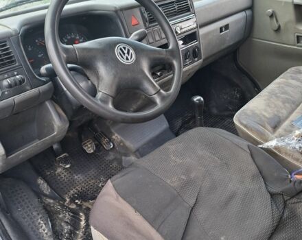 Белый Фольксваген Transporter, объемом двигателя 0 л и пробегом 300 тыс. км за 3600 $, фото 7 на Automoto.ua
