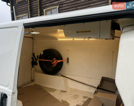 Белый Фольксваген Transporter, объемом двигателя 2.5 л и пробегом 405 тыс. км за 5700 $, фото 7 на Automoto.ua