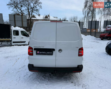 Білий Фольксваген Transporter, об'ємом двигуна 2 л та пробігом 217 тис. км за 22900 $, фото 5 на Automoto.ua