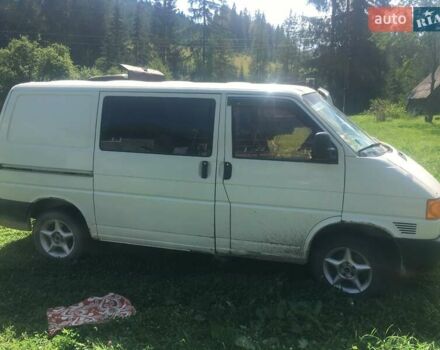 Белый Фольксваген Transporter, объемом двигателя 2.5 л и пробегом 280 тыс. км за 5500 $, фото 2 на Automoto.ua