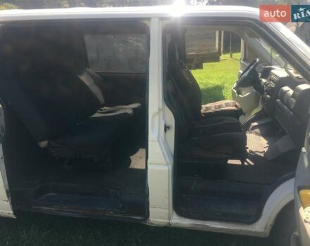 Белый Фольксваген Transporter, объемом двигателя 2.5 л и пробегом 280 тыс. км за 5500 $, фото 3 на Automoto.ua