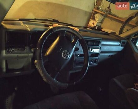 Белый Фольксваген Transporter, объемом двигателя 2.5 л и пробегом 360 тыс. км за 7000 $, фото 3 на Automoto.ua