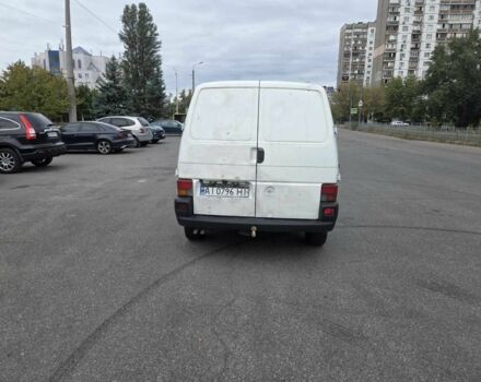 Белый Фольксваген Transporter, объемом двигателя 2.5 л и пробегом 483 тыс. км за 5015 $, фото 3 на Automoto.ua
