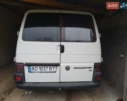 Белый Фольксваген Transporter, объемом двигателя 2.5 л и пробегом 360 тыс. км за 7000 $, фото 6 на Automoto.ua