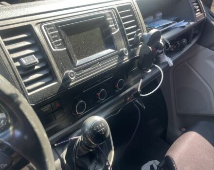 Белый Фольксваген Transporter, объемом двигателя 2 л и пробегом 238 тыс. км за 16000 $, фото 6 на Automoto.ua