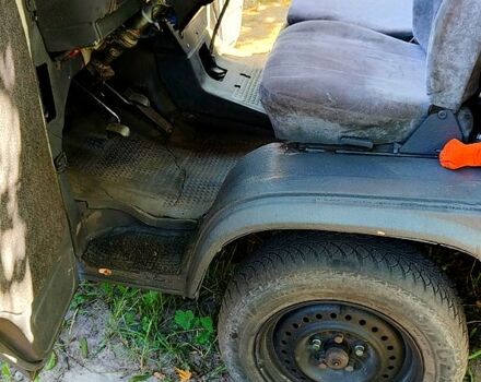 Фольксваген Transporter 1984 у Києві на Automoto.ua Білий Фольксваген Transporter, об'ємом двигуна 1.6 л та пробігом 393 тис. км за 1667 $, фото 12 на Automoto.ua