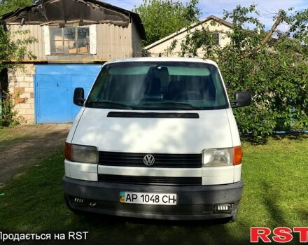 Белый Фольксваген Transporter, объемом двигателя 1.9 л и пробегом 570 тыс. км за 3600 $, фото 1 на Automoto.ua