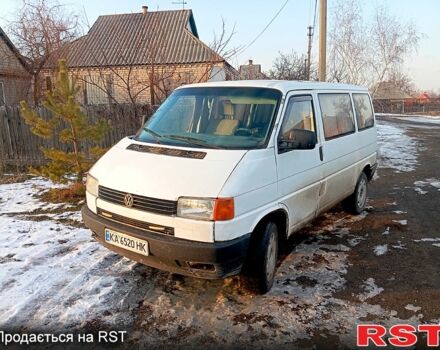 Білий Фольксваген Transporter, об'ємом двигуна 2.5 л та пробігом 220 тис. км за 3150 $, фото 2 на Automoto.ua