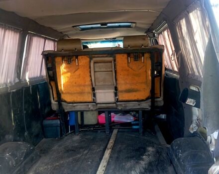 Білий Фольксваген Transporter, об'ємом двигуна 2.5 л та пробігом 220 тис. км за 3150 $, фото 3 на Automoto.ua