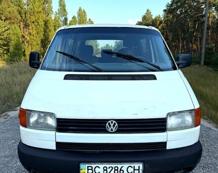 Белый Фольксваген Transporter, объемом двигателя 2.4 л и пробегом 325 тыс. км за 3500 $, фото 2 на Automoto.ua