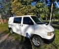 Білий Фольксваген Transporter, об'ємом двигуна 2.5 л та пробігом 299 тис. км за 4200 $, фото 1 на Automoto.ua