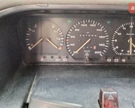 Белый Фольксваген Transporter, объемом двигателя 1.9 л и пробегом 337 тыс. км за 3500 $, фото 2 на Automoto.ua