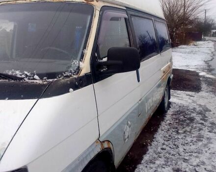 Белый Фольксваген Transporter, объемом двигателя 2.4 л и пробегом 700 тыс. км за 4000 $, фото 5 на Automoto.ua