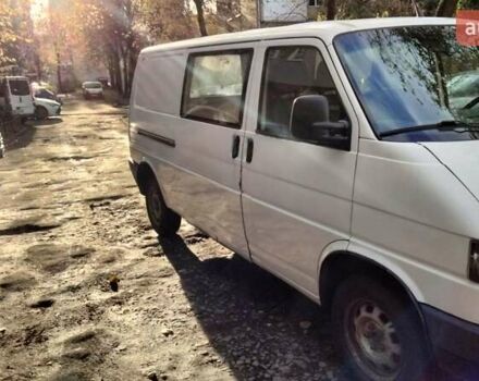 Белый Фольксваген Transporter, объемом двигателя 1.9 л и пробегом 337 тыс. км за 3500 $, фото 3 на Automoto.ua