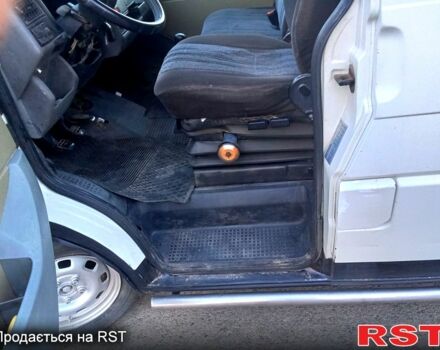 Белый Фольксваген Transporter, объемом двигателя 1.9 л и пробегом 358 тыс. км за 2700 $, фото 1 на Automoto.ua