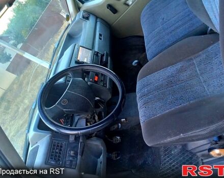 Белый Фольксваген Transporter, объемом двигателя 1.9 л и пробегом 358 тыс. км за 2700 $, фото 2 на Automoto.ua