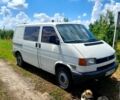 Белый Фольксваген Transporter, объемом двигателя 1.9 л и пробегом 400 тыс. км за 4200 $, фото 1 на Automoto.ua