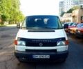Белый Фольксваген Transporter, объемом двигателя 1.9 л и пробегом 307 тыс. км за 4000 $, фото 3 на Automoto.ua