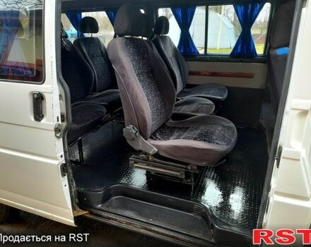Белый Фольксваген Transporter, объемом двигателя 25 л и пробегом 430 тыс. км за 6300 $, фото 10 на Automoto.ua