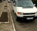 Белый Фольксваген Transporter, объемом двигателя 19 л и пробегом 345 тыс. км за 4400 $, фото 1 на Automoto.ua