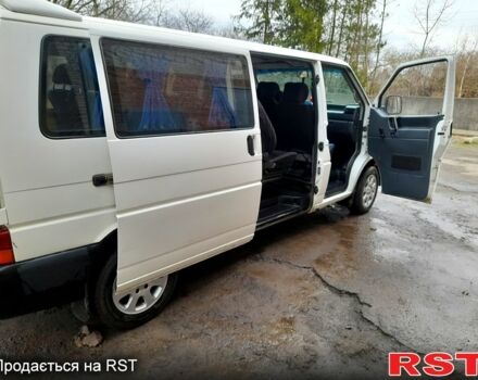 Белый Фольксваген Transporter, объемом двигателя 25 л и пробегом 430 тыс. км за 6300 $, фото 9 на Automoto.ua
