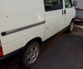 Білий Фольксваген Transporter, об'ємом двигуна 19 л та пробігом 240 тис. км за 5500 $, фото 3 на Automoto.ua