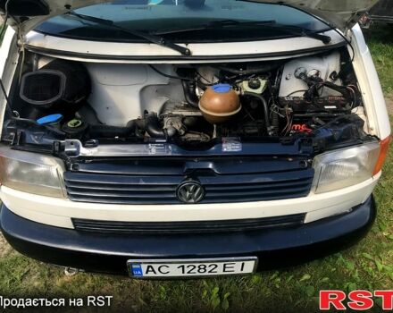 Білий Фольксваген Transporter, об'ємом двигуна 1.9 л та пробігом 344 тис. км за 4150 $, фото 1 на Automoto.ua