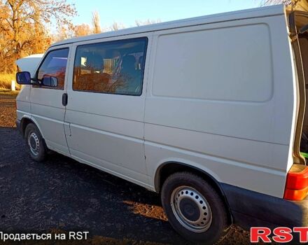Белый Фольксваген Transporter, объемом двигателя 2.5 л и пробегом 289 тыс. км за 6300 $, фото 2 на Automoto.ua