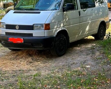 Белый Фольксваген Transporter, объемом двигателя 1.9 л и пробегом 290 тыс. км за 5200 $, фото 2 на Automoto.ua