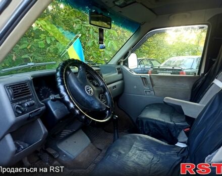 Белый Фольксваген Transporter, объемом двигателя 1.9 л и пробегом 356 тыс. км за 4650 $, фото 1 на Automoto.ua