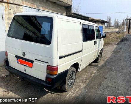 Белый Фольксваген Transporter, объемом двигателя 1.9 л и пробегом 290 тыс. км за 5200 $, фото 1 на Automoto.ua