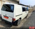 Белый Фольксваген Transporter, объемом двигателя 1.9 л и пробегом 290 тыс. км за 5200 $, фото 1 на Automoto.ua