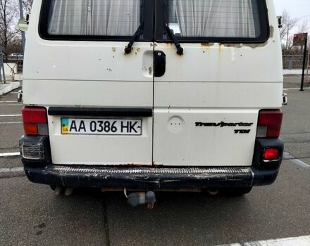Білий Фольксваген Transporter, об'ємом двигуна 2.5 л та пробігом 573 тис. км за 4700 $, фото 3 на Automoto.ua