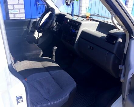 Белый Фольксваген Transporter, объемом двигателя 2.5 л и пробегом 410 тыс. км за 6700 $, фото 3 на Automoto.ua