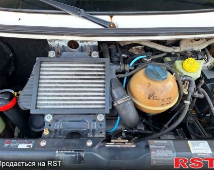 Фольксваген Transporter 2000 в Харькове на Automoto.ua Белый Фольксваген Transporter, объемом двигателя 25 л и пробегом 320 тыс. км за 6600 $, фото 1 на Automoto.ua